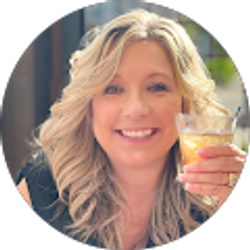 Profile photo of Colleen Welch