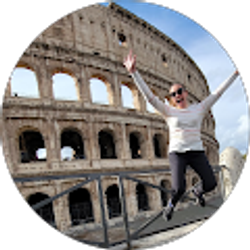 Profile photo of Carrie Blomquist