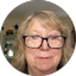 Profile photo of Maureen McGuckin