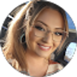 Profile photo of Sara Helmer