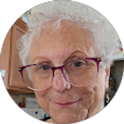Profile photo of Mona Hohenstein