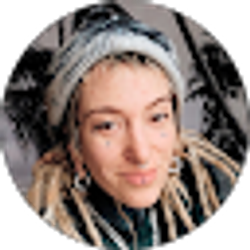 Profile photo of Tori Lewis