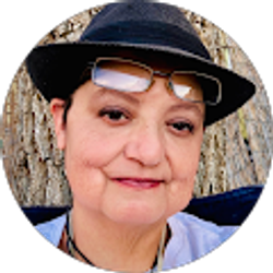 Profile photo of Jennifer Schoenholzer