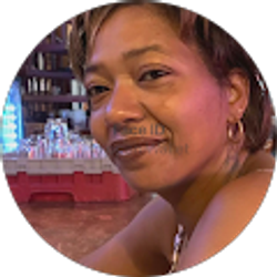 Profile photo of lynsondra stanton