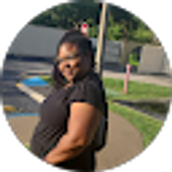 Profile photo of Alecia Harris