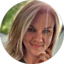 Profile photo of Stephanie Bernard