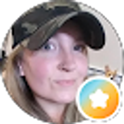 Profile photo of Karen Huggins