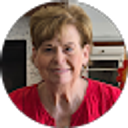 Profile photo of Dana Harris