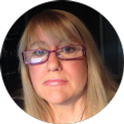 Profile photo of Bobbi Perrin