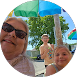 Profile photo of Tina Oldfield