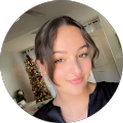 Profile photo of Ashley