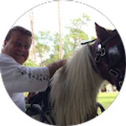 Profile photo of Carlos Burgos