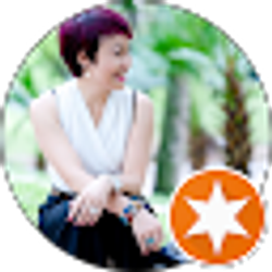 Profile photo of Thuy Le