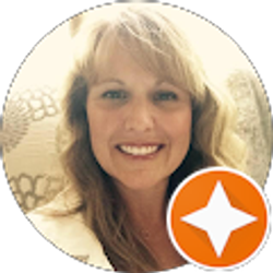 Profile photo of D YAKES