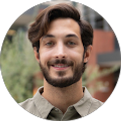 Profile photo of Russell Salamo