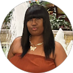 Profile photo of Shay Scott