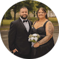 Profile photo of Nikki Maddox