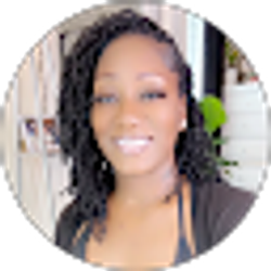 Profile photo of Lynette Simmons