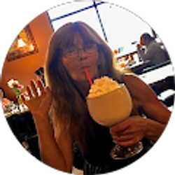 Profile photo of Brenda Dix