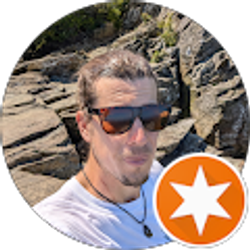 Profile photo of Lucas Hauschner