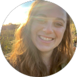 Profile photo of Julie Storr