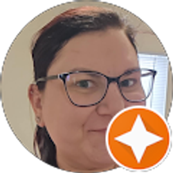 Profile photo of Sara Vine