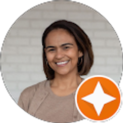 Profile photo of Mari Zayas