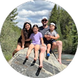 Profile photo of Stacie Hauer