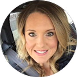 Profile photo of Stephanie Astor