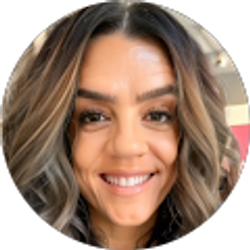 Profile photo of Jacqui Anne