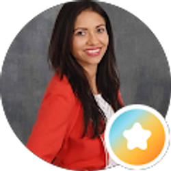 Profile photo of Lucia Vega