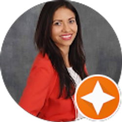 Profile photo of Lucia Vega