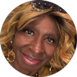 Profile photo of Linda Piper