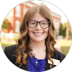 Profile photo of Olivia Newsome