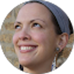 Profile photo of Suzy Carbrey