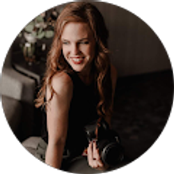 Profile photo of Lauren Carroll