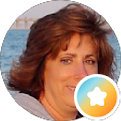 Profile photo of Stephanie Lichauer