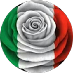 Profile photo of Roxanne Cain