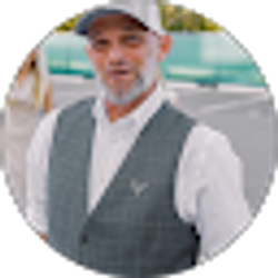 Profile photo of Aaron Kalogerson