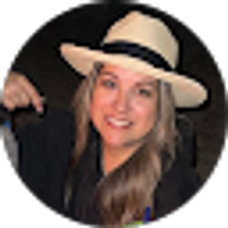 Profile photo of Lona Martinez