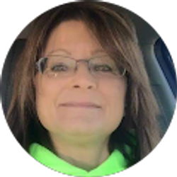 Profile photo of Tracy Rowland