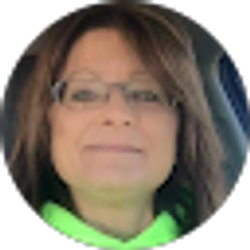 Profile photo of Tracy Rowland