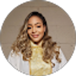 Profile photo of Sharon Renae