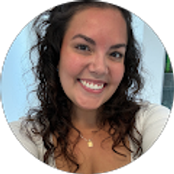 Profile photo of Nina Burbano