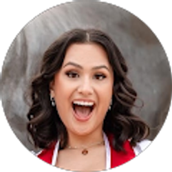 Profile photo of Alexandra Bonomi