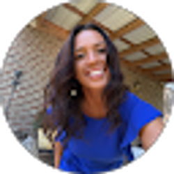 Profile photo of Sarah Seay