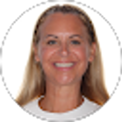Profile photo of Natalie Schneider
