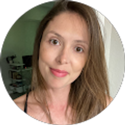 Profile photo of Bruna Pinheiro Silva