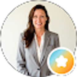 Profile photo of Juli Knapp