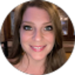 Profile photo of Stephanie Robar
